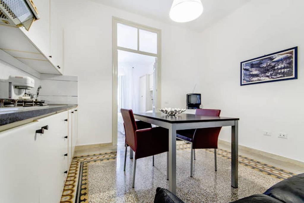 Flat At Cathedral Villa ปาแลร์โม ภายนอก รูปภาพ